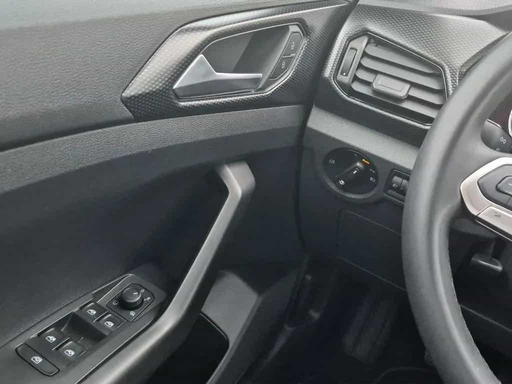 Volkswagen T-Cross Life 1.0TSI +CLIMATRONIC+PDC+APP-CONN+ 03/2022-photo-9