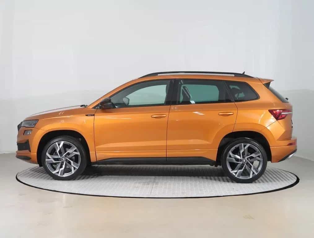 Skoda Karoq 1.5TSI Sportline ACC+19erLM+el.Kappe 05/2025-photo-1