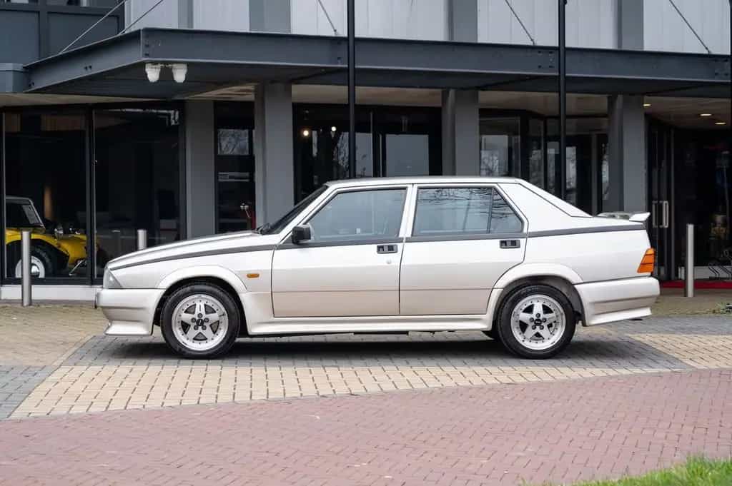 Alfa Romeo 75 Alfa 75 1.8 Turbo Zender 03/1988-photo-1