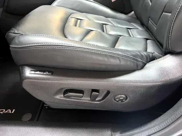 Nissan Qashqai Tekna+Autom,Navi,Pano,AHK,LED,Leder,Bose 03/2019-photo-12
