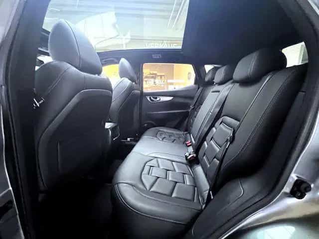 Nissan Qashqai Tekna+Autom,Navi,Pano,AHK,LED,Leder,Bose 03/2019-photo-13