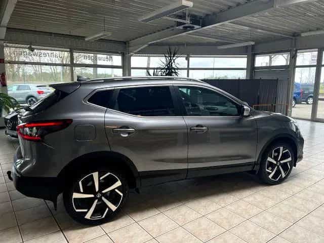 Nissan Qashqai Tekna+Autom,Navi,Pano,AHK,LED,Leder,Bose 03/2019-photo-7