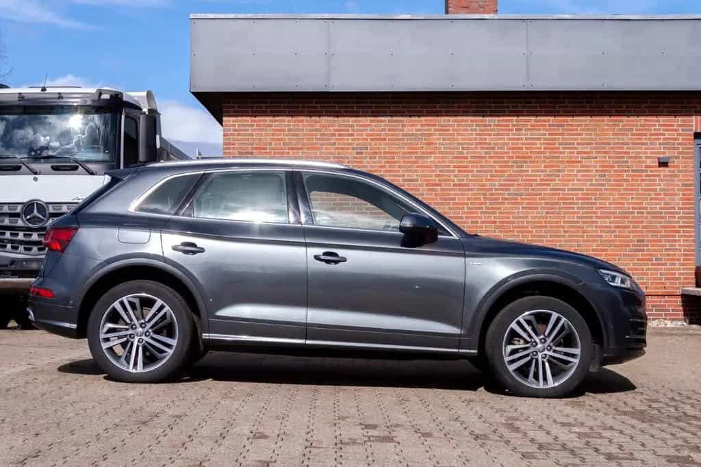 Audi Q5 quattro sport 3x S-Line 02/2018-photo-23