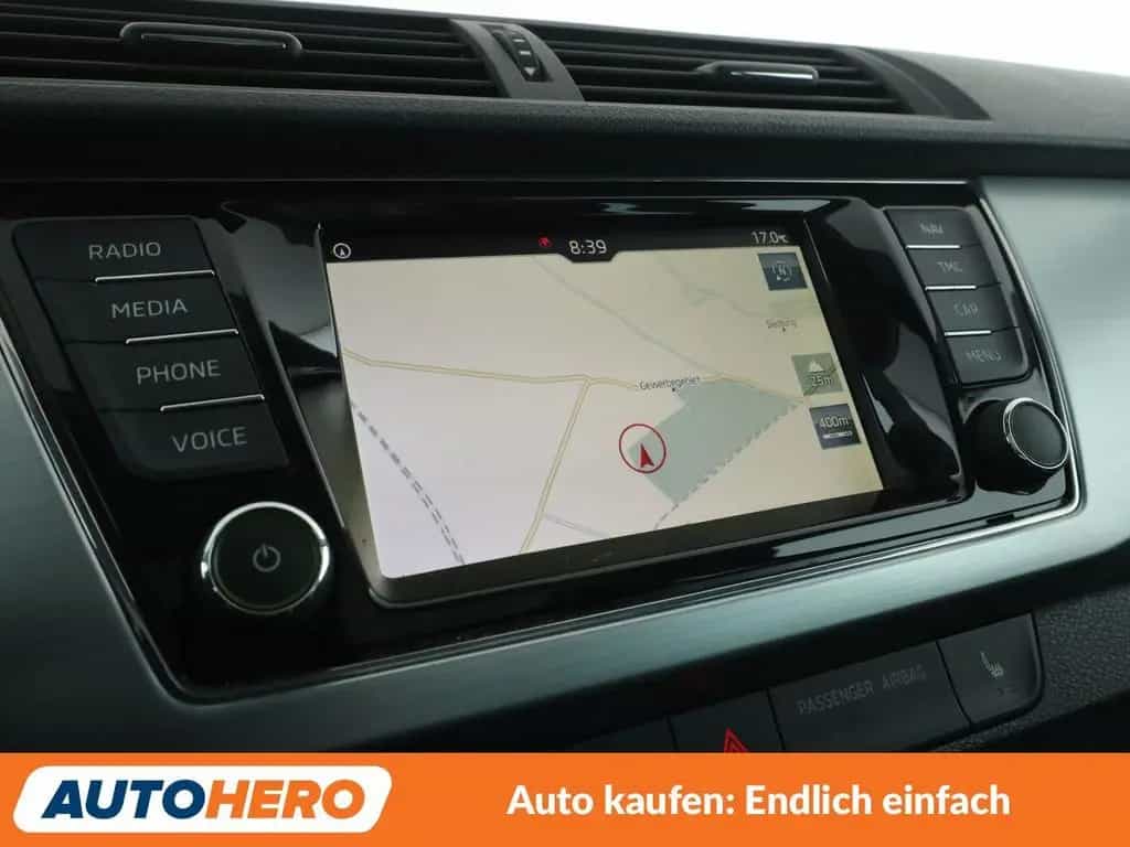 Skoda Fabia 1.0 TSI Ambition Aut.*NAV*ACC*CAM*PDC*SHZ* 08/2017-photo-19