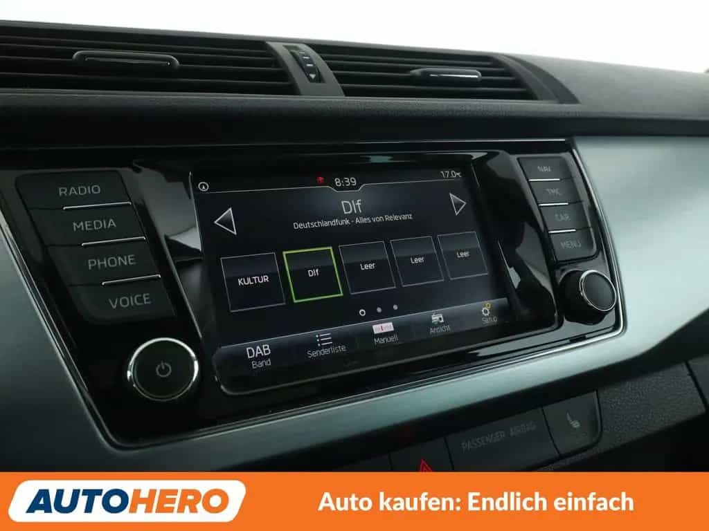Skoda Fabia 1.0 TSI Ambition Aut.*NAV*ACC*CAM*PDC*SHZ* 08/2017-photo-20