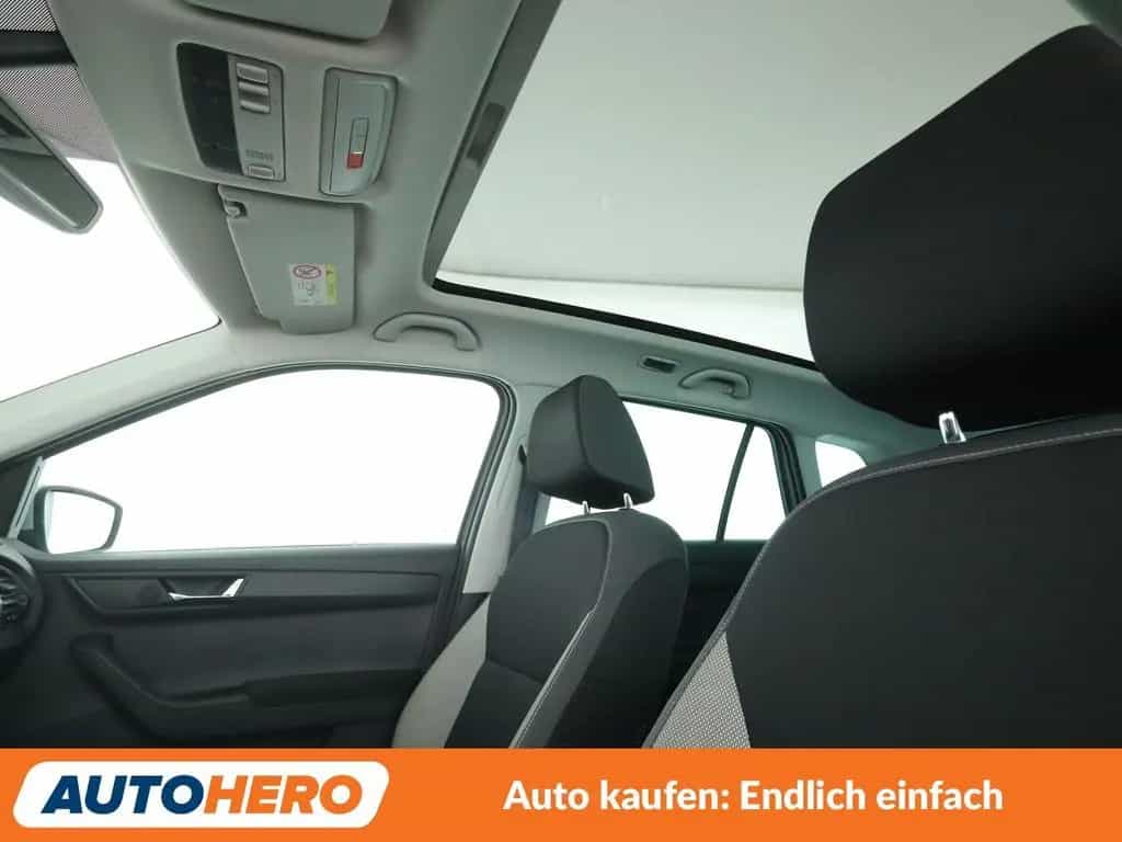Skoda Fabia 1.0 TSI Ambition Aut.*NAV*ACC*CAM*PDC*SHZ* 08/2017-photo-28