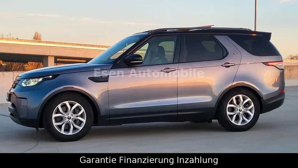 Land Rover Discovery 5 SE SDV6 *7 Sitzer* AHK* Panoramadach 07/2019-photo-2