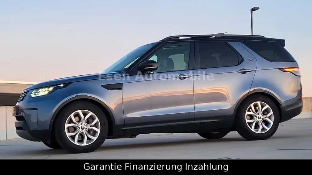 Land Rover Discovery 5 SE SDV6 *7 Sitzer* AHK* Panoramadach 07/2019-photo-34