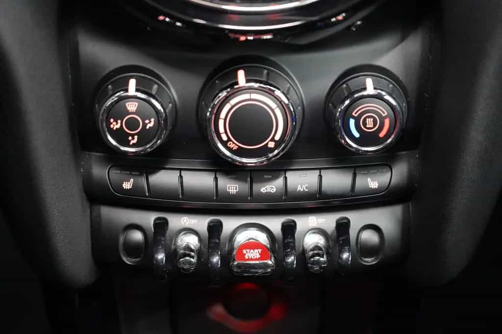 MINI Cooper S Panorama-Schiebedach PDC SHZ 03/2017-photo-35