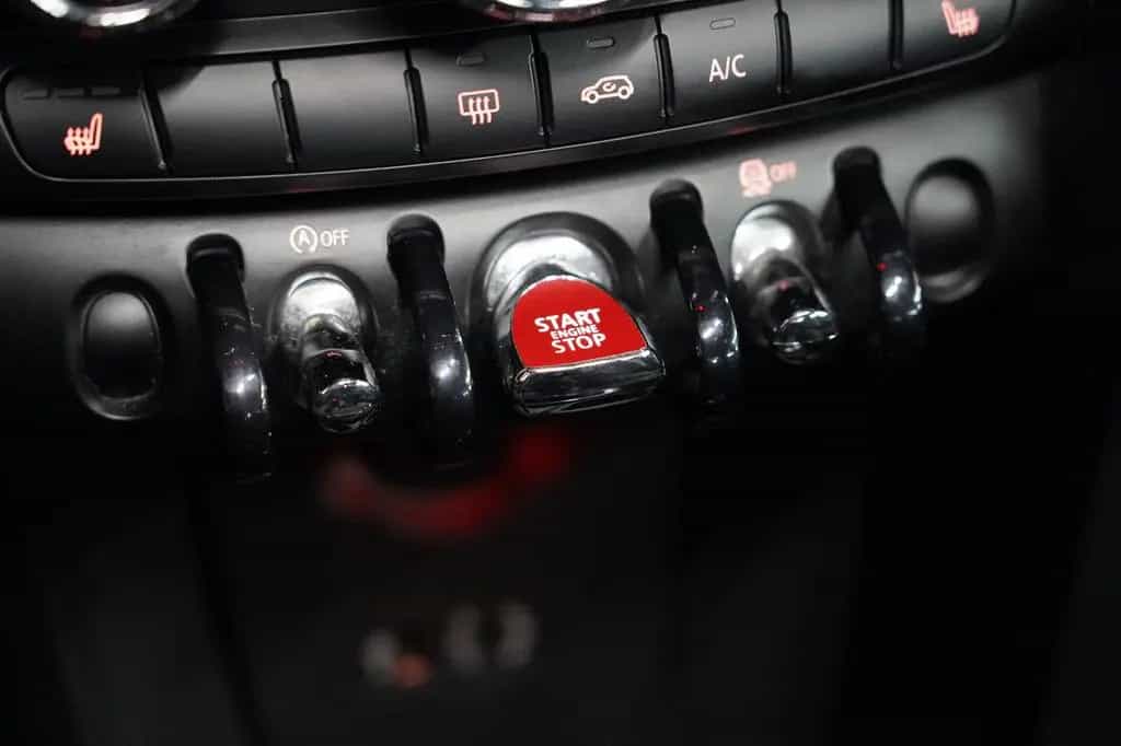 MINI Cooper S Panorama-Schiebedach PDC SHZ 03/2017-photo-36