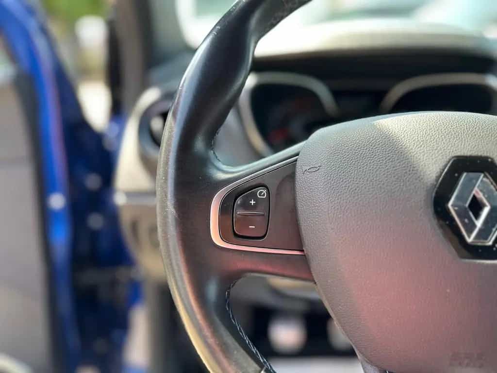 Renault Captur Black S/NAVI/SHZ/ALCANTARA/TEMP/PDC/1HD 05/2018-photo-16