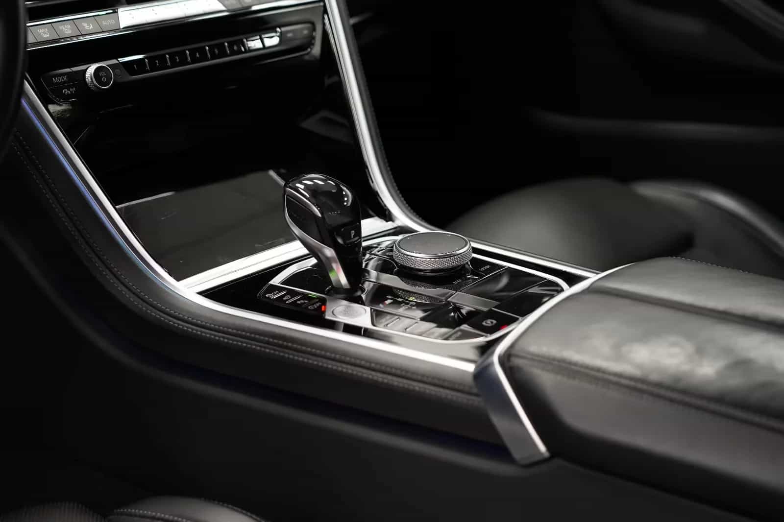 BMW M850 06/2021-photo-25