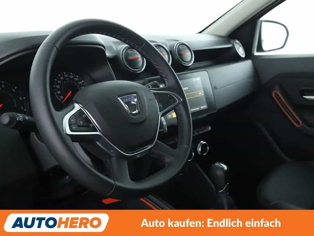 Dacia Duster 1.3 TCe Extreme Aut.*NAVI*TEMPO*PDC*SHZ* 11/2022-photo-10