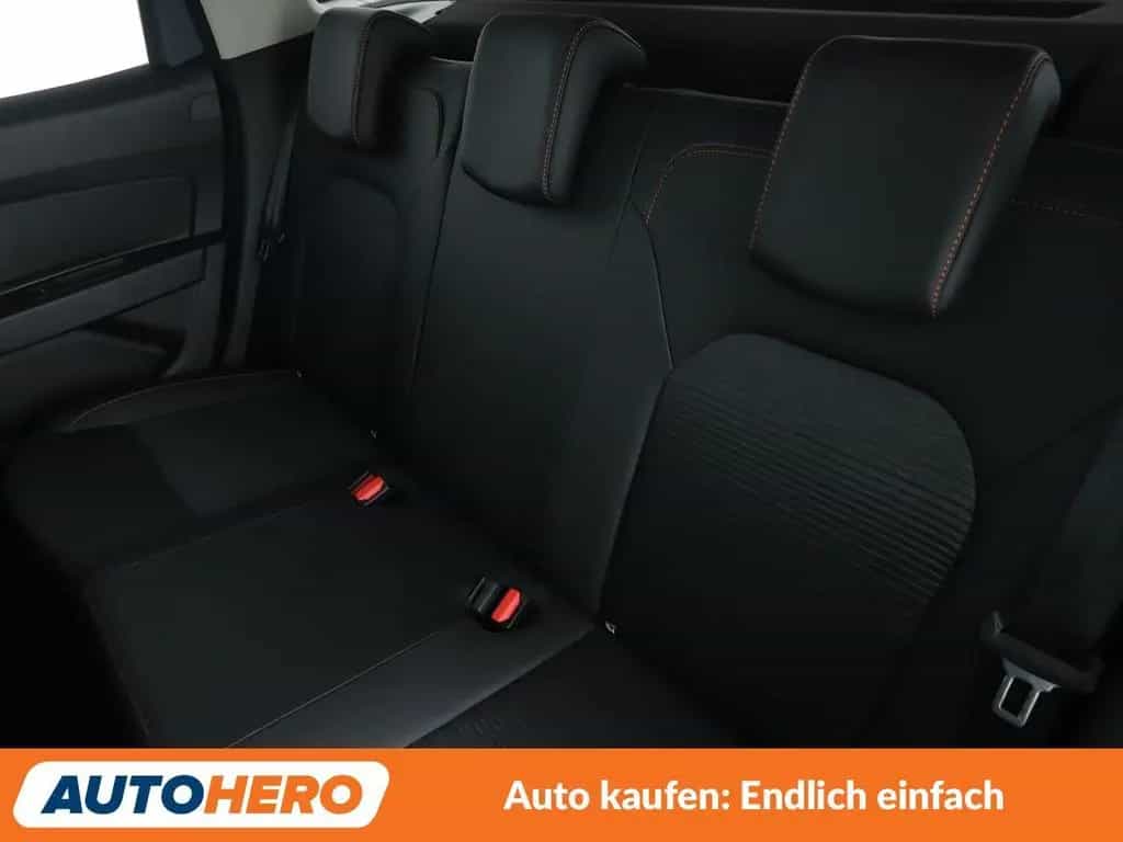 Dacia Duster 1.3 TCe Extreme Aut.*NAVI*TEMPO*PDC*SHZ* 11/2022-photo-13