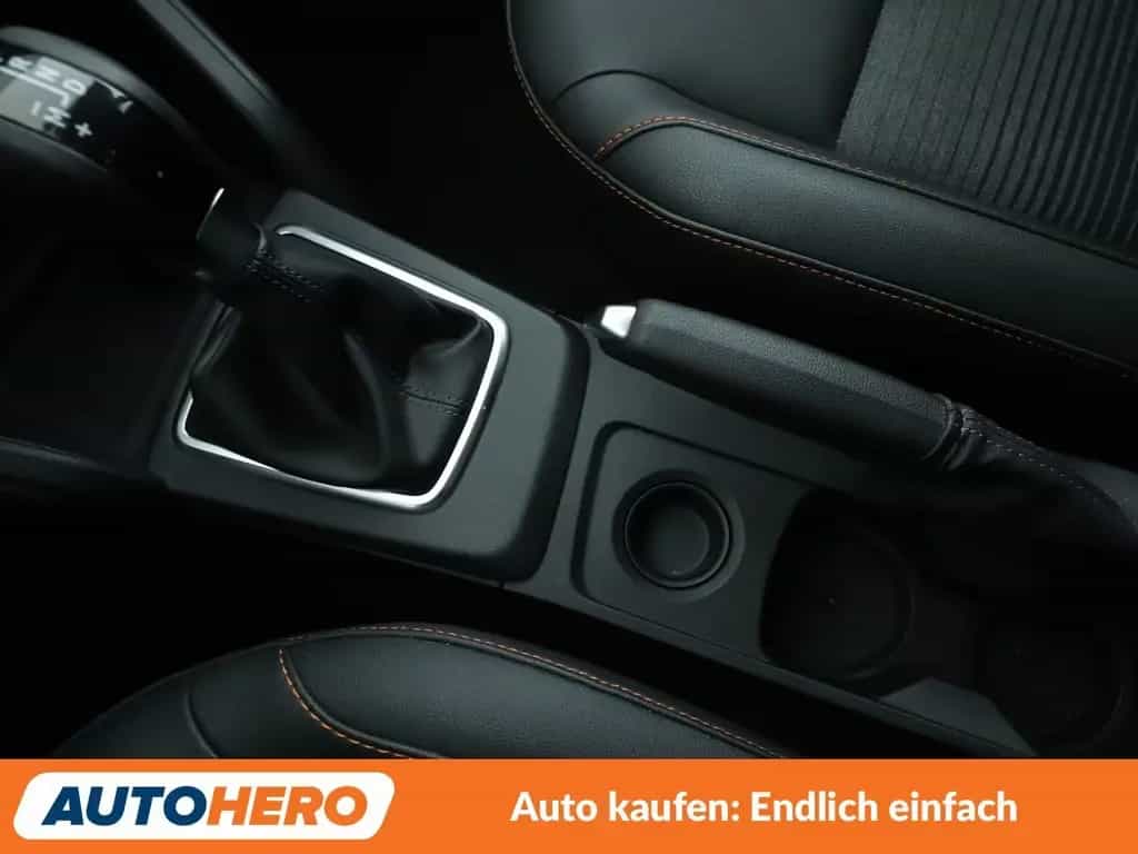 Dacia Duster 1.3 TCe Extreme Aut.*NAVI*TEMPO*PDC*SHZ* 11/2022-photo-24