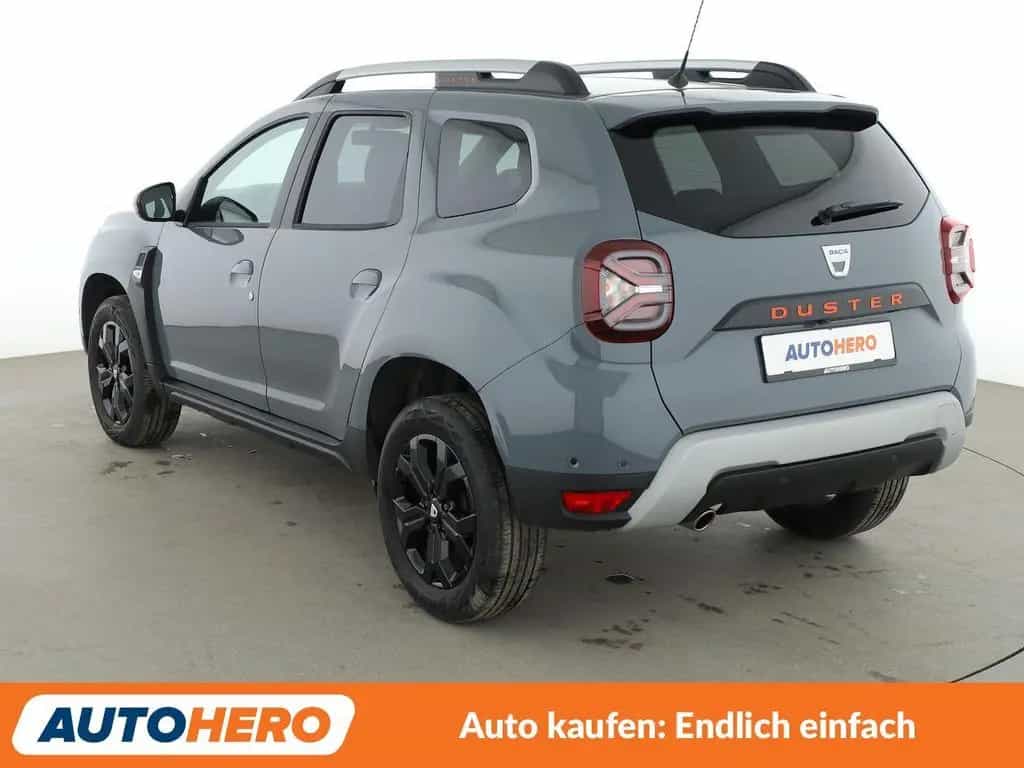 Dacia Duster 1.3 TCe Extreme Aut.*NAVI*TEMPO*PDC*SHZ* 11/2022-photo-3