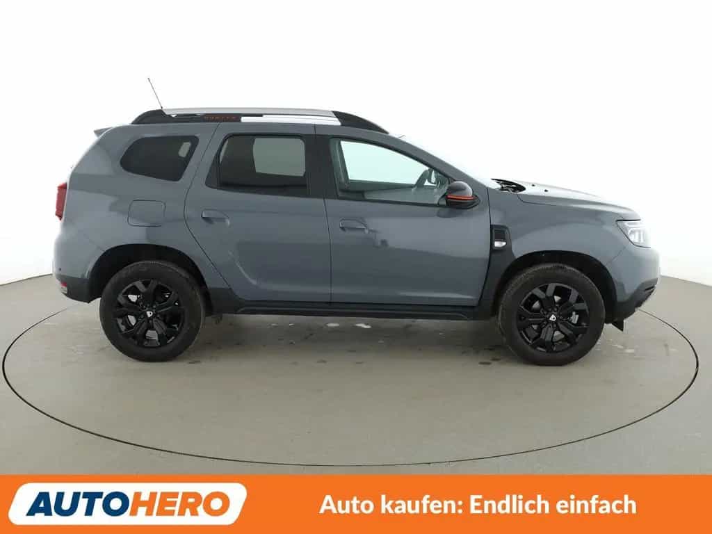 Dacia Duster 1.3 TCe Extreme Aut.*NAVI*TEMPO*PDC*SHZ* 11/2022-photo-6