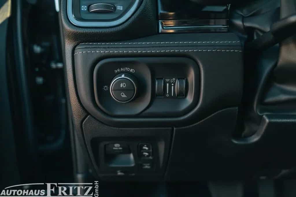 Dodge RAM MY26 1500 Limited Night - 5,7l V8 HEMI ! null-photo-18