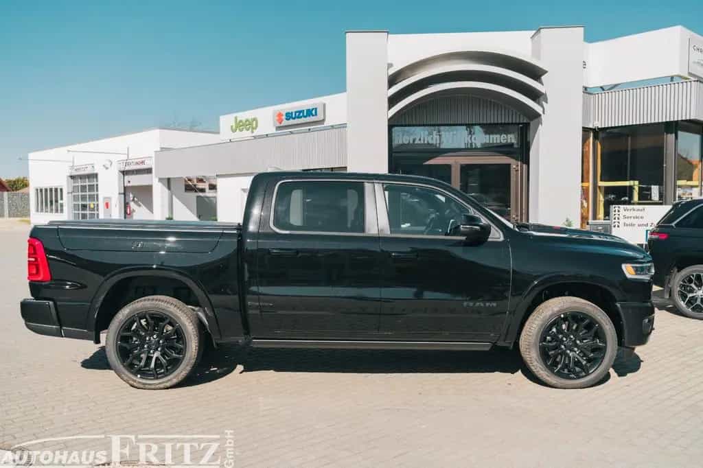 Dodge RAM MY26 1500 Limited Night - 5,7l V8 HEMI ! null-photo-3