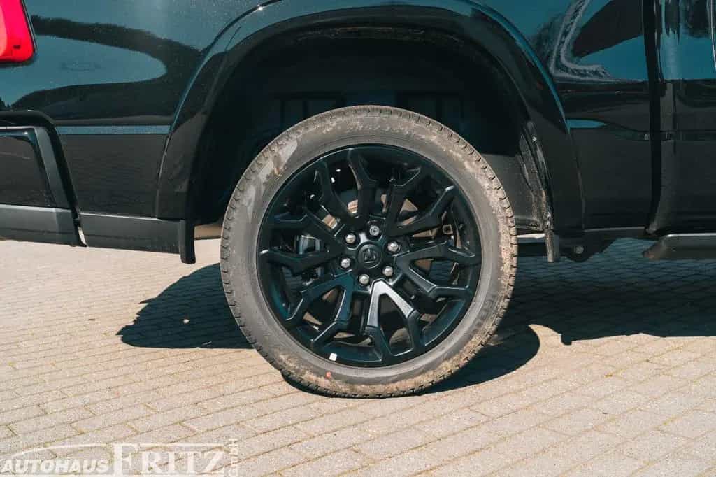 Dodge RAM MY26 1500 Limited Night - 5,7l V8 HEMI ! null-photo-6