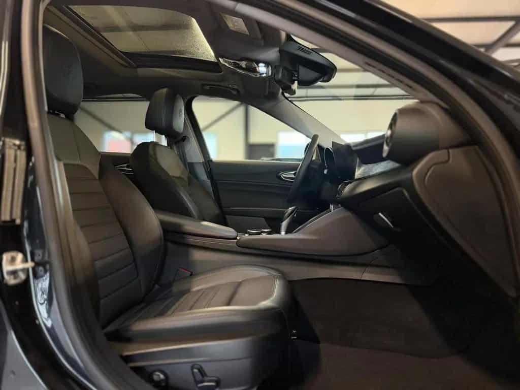 Alfa Romeo Giulia Super BIXEN+PANO+ACC+CARPLAY+MEMORY+SPUR. 10/2019-photo-13