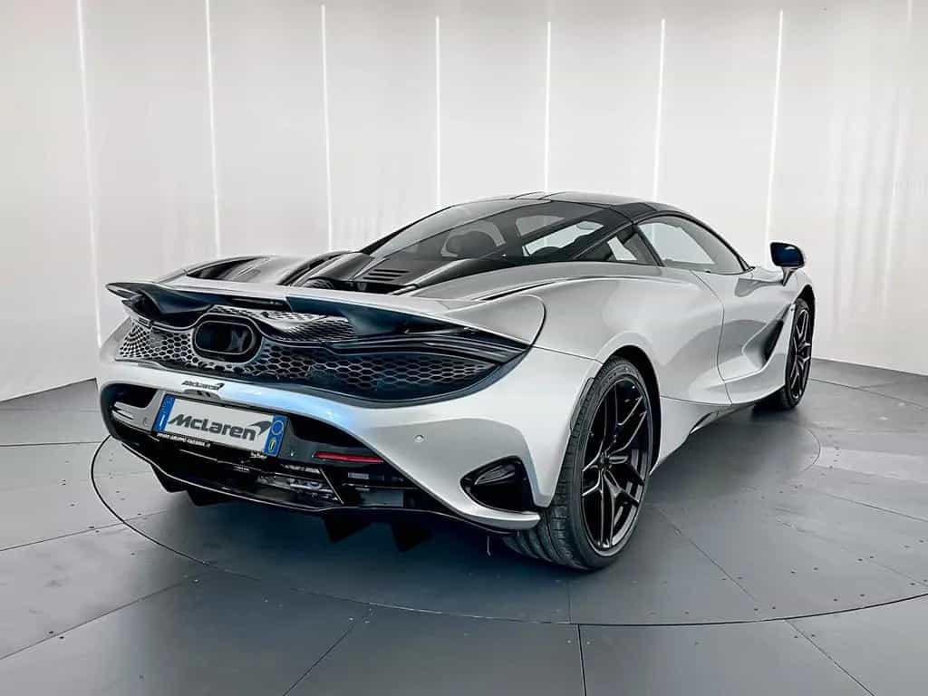 McLaren 750S Coupe MY27 - McLaren Milano 03/2026-photo-5