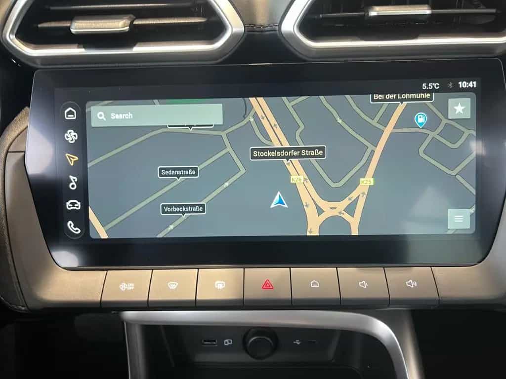 MG ZS Luxury 1.5 Hybrid+ Autom LED ACC GJR RFK SHZ 12/2025-photo-13