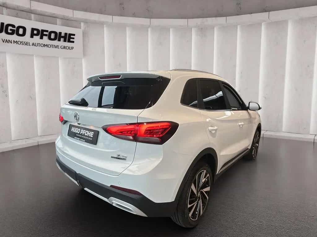 MG ZS Luxury 1.5 Hybrid+ Autom LED ACC GJR RFK SHZ 12/2025-photo-3