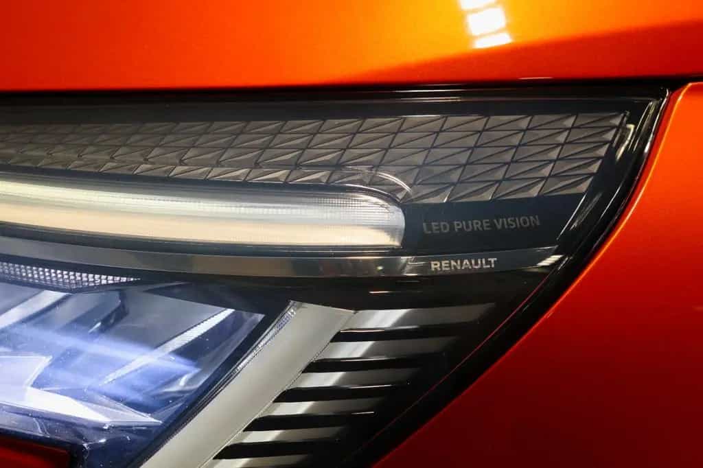 Renault Clio V Edition One Autom. Kam Navi Lenkhzg. Spur 12/2019-photo-35