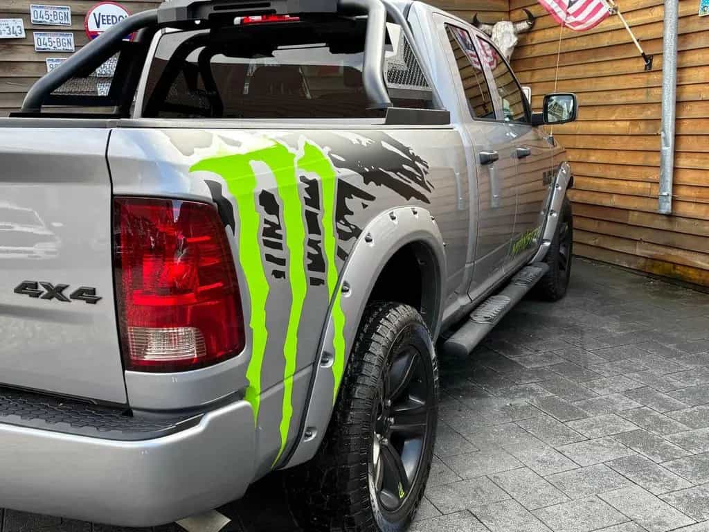 Dodge RAM 1500 5,7L MONSTER 4x4 LEDER AHK LED 02/2020-photo-14