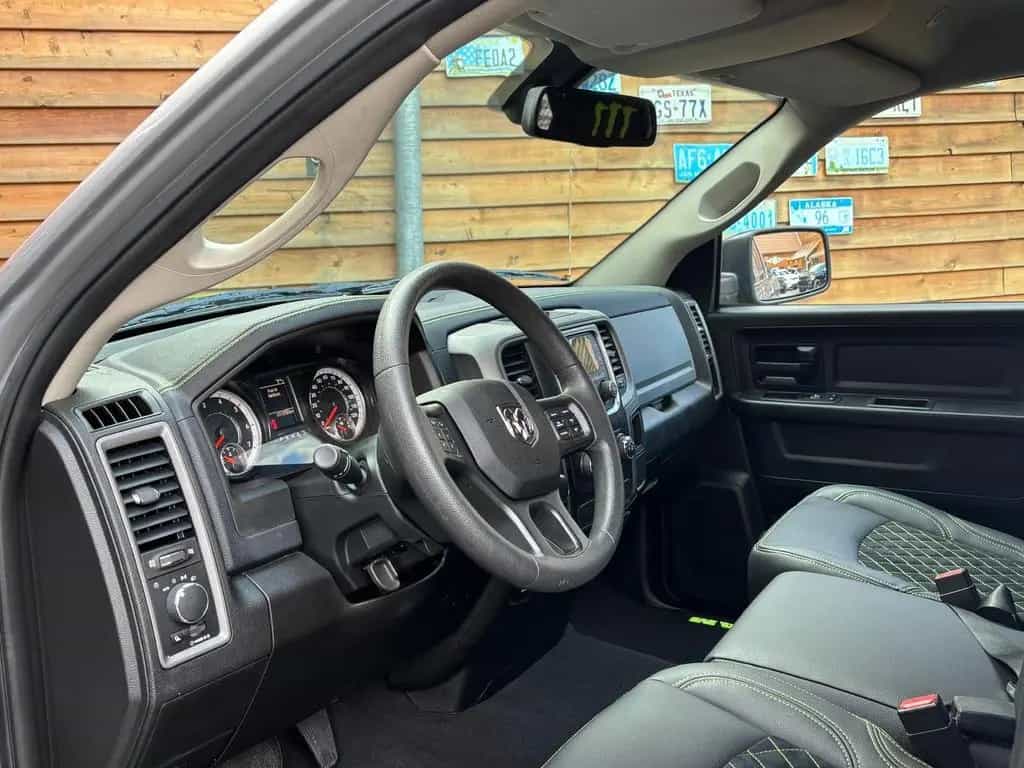Dodge RAM 1500 5,7L MONSTER 4x4 LEDER AHK LED 02/2020-photo-19