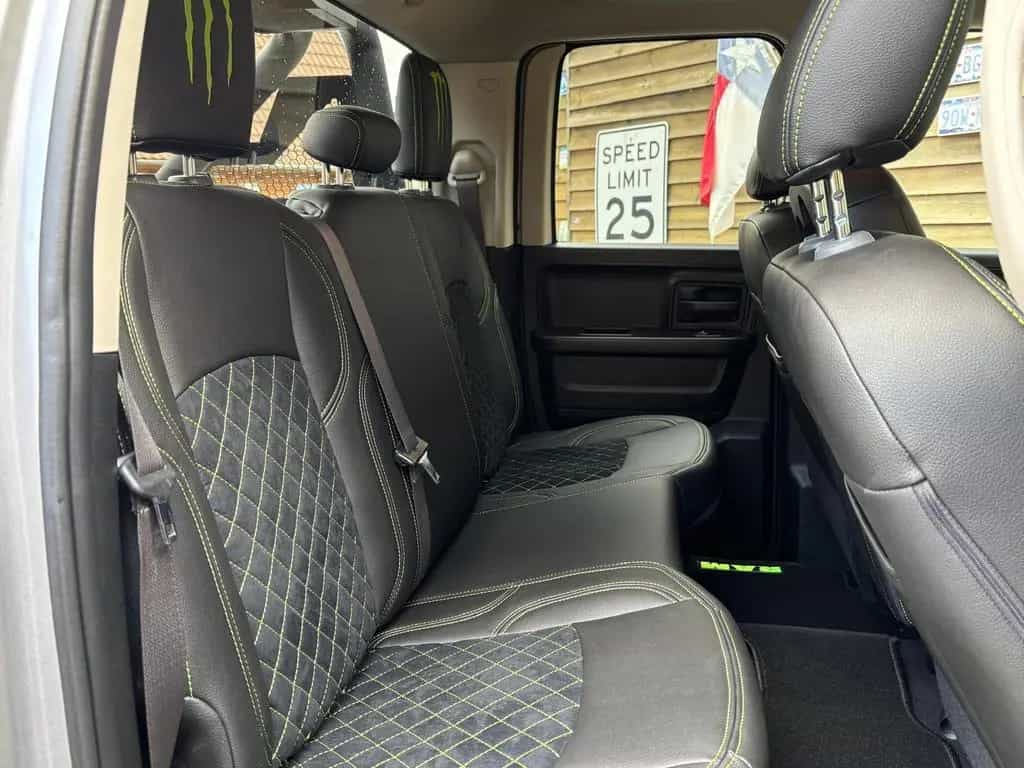 Dodge RAM 1500 5,7L MONSTER 4x4 LEDER AHK LED 02/2020-photo-27