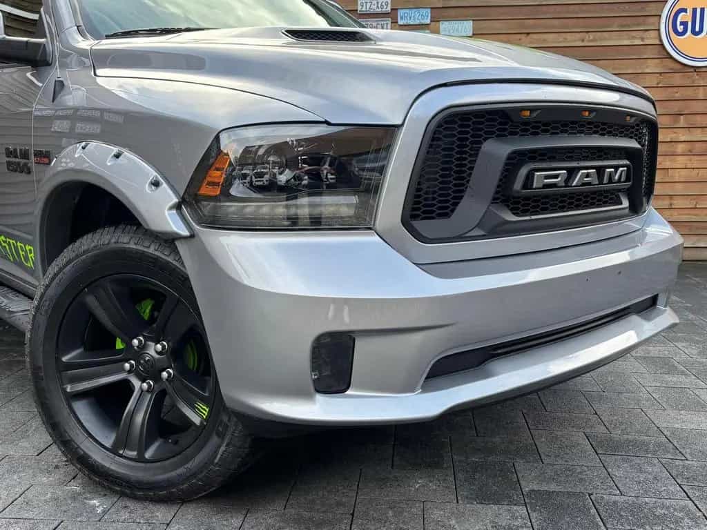 Dodge RAM 1500 5,7L MONSTER 4x4 LEDER AHK LED 02/2020-photo-4