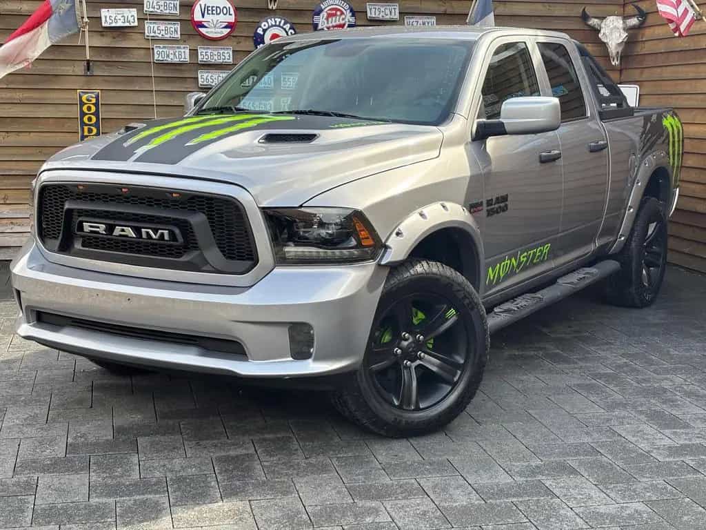 Dodge RAM 1500 5,7L MONSTER 4x4 LEDER AHK LED 02/2020-photo-8