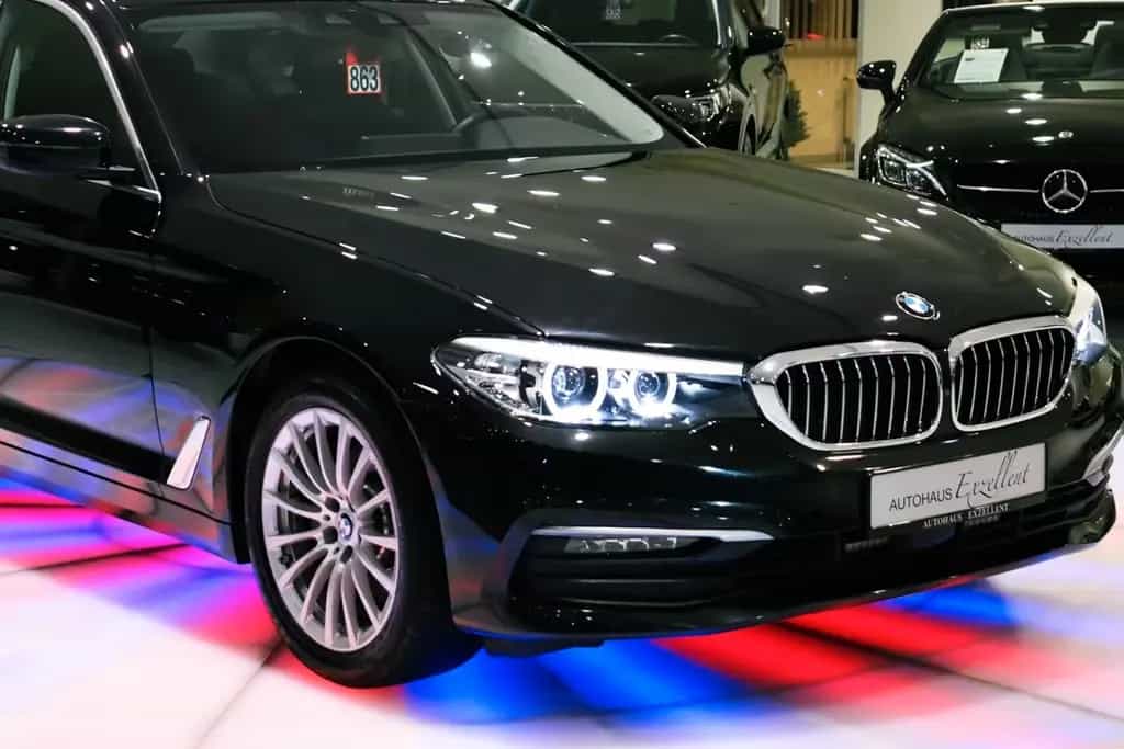 BMW 5 Series 520d Limousine*1HD*ALU*NAVI*PDC*SHZ*LED*TEMPOMAT 09/2019-photo-11