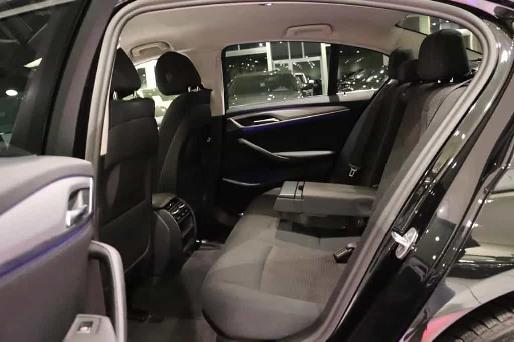 BMW 5 Series 520d Limousine*1HD*ALU*NAVI*PDC*SHZ*LED*TEMPOMAT 09/2019-photo-20