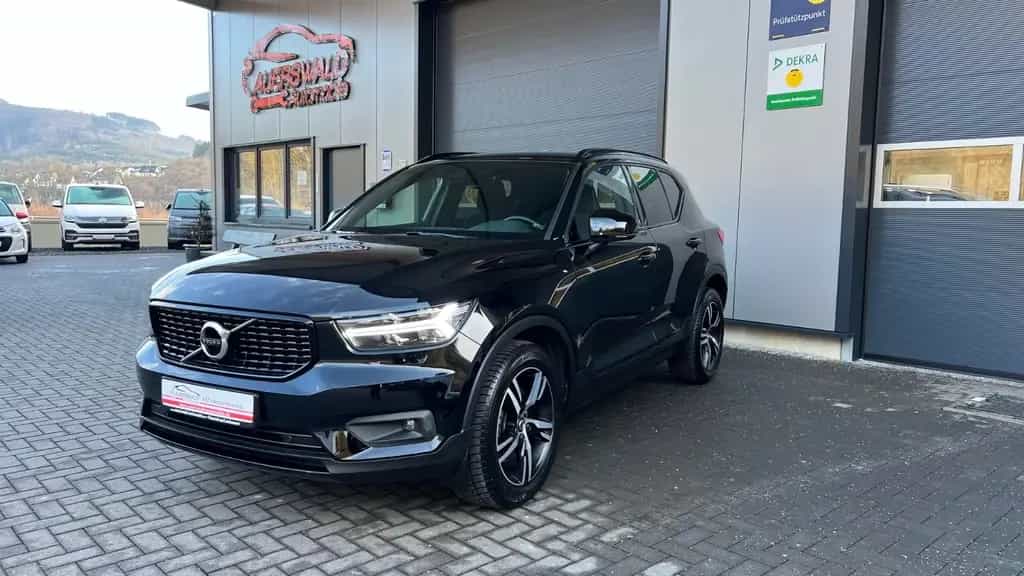 Volvo XC40 XC 40 XC40 R Design AWD * Standh * LED * On Call 12/2018-photo-0