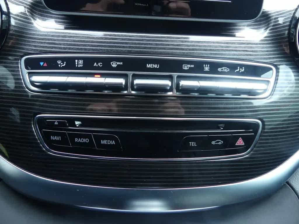 Mercedes-Benz V-Class 250d AVANTGARDE Extralang LED/8SITZER/KAM/STHZ 01/2020-photo-9