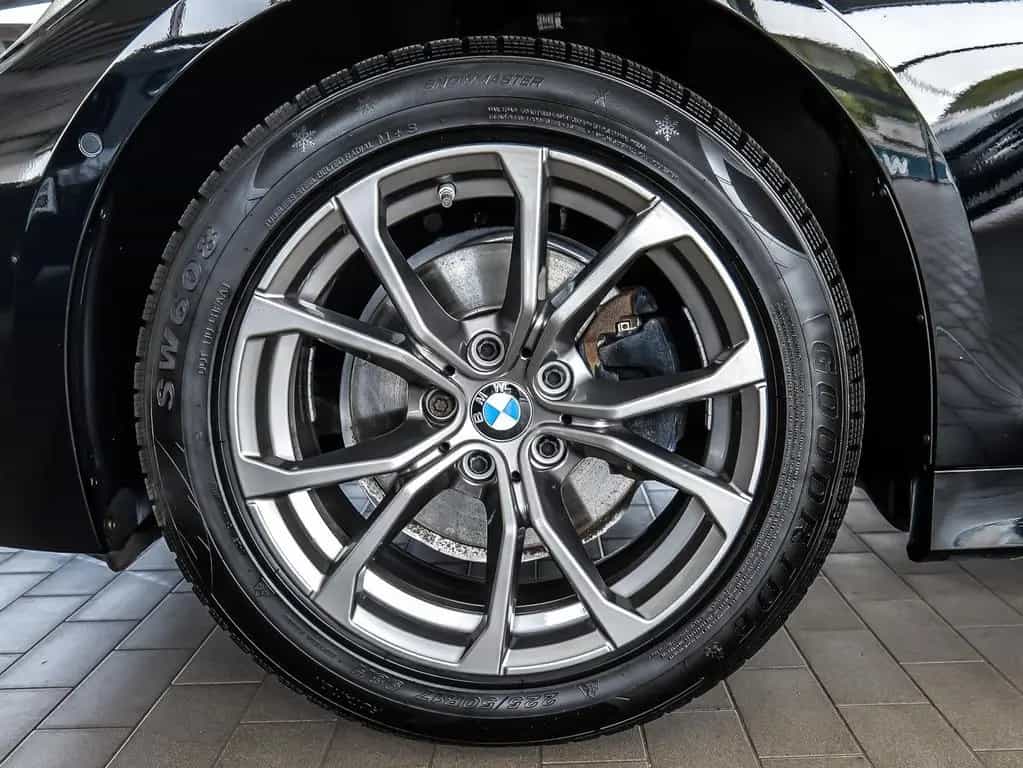 BMW 3 Series 320d Sport Line AHK LED Navi Hifi Kamera 02/2022-photo-3