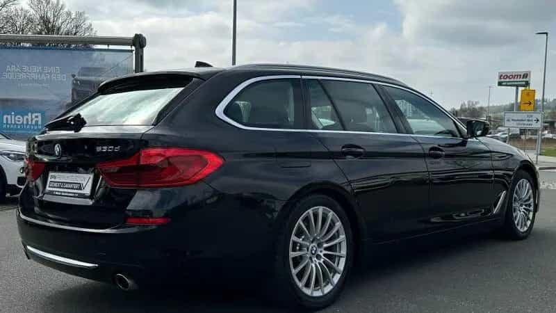BMW 5 Series 530d xDrive Touring Luxury Line ACC HUD HiFi 07/2019-photo-2
