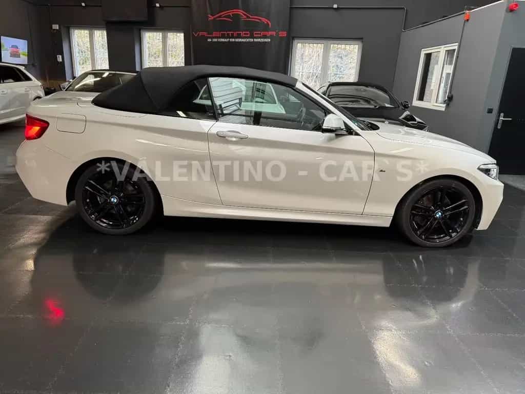 BMW 2 Series 220i Cabrio M-Sport Automatik/Nav/LED/Shadowline 01/2018-photo-4