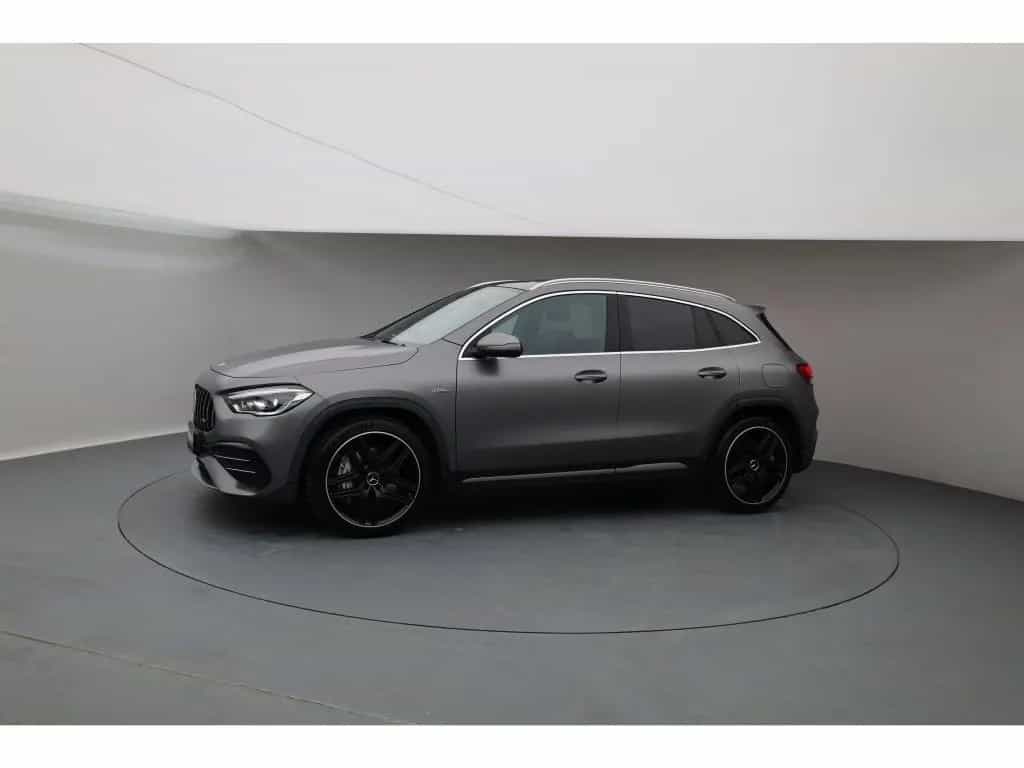 Mercedes-Benz GLA-Class 35 4M AMG magno RIDE Burm Distronic Panorama 12/2020-photo-1