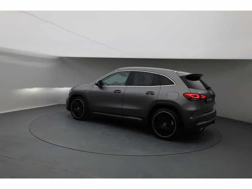 Mercedes-Benz GLA-Class 35 4M AMG magno RIDE Burm Distronic Panorama 12/2020-photo-2