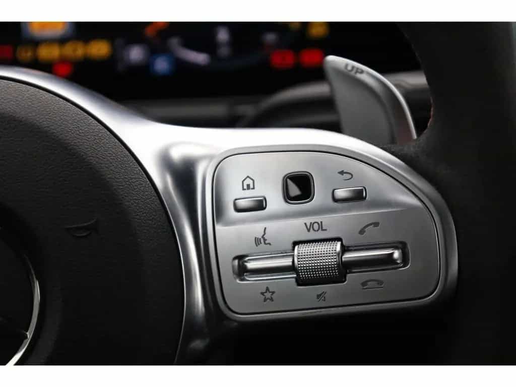 Mercedes-Benz GLA-Class 35 4M AMG magno RIDE Burm Distronic Panorama 12/2020-photo-20