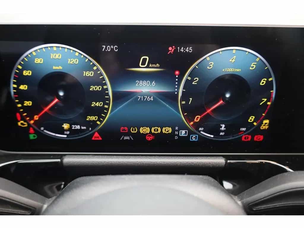 Mercedes-Benz GLA-Class 35 4M AMG magno RIDE Burm Distronic Panorama 12/2020-photo-22