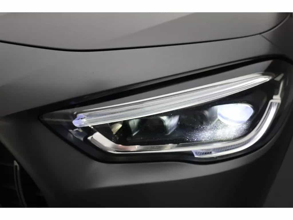 Mercedes-Benz GLA-Class 35 4M AMG magno RIDE Burm Distronic Panorama 12/2020-photo-30