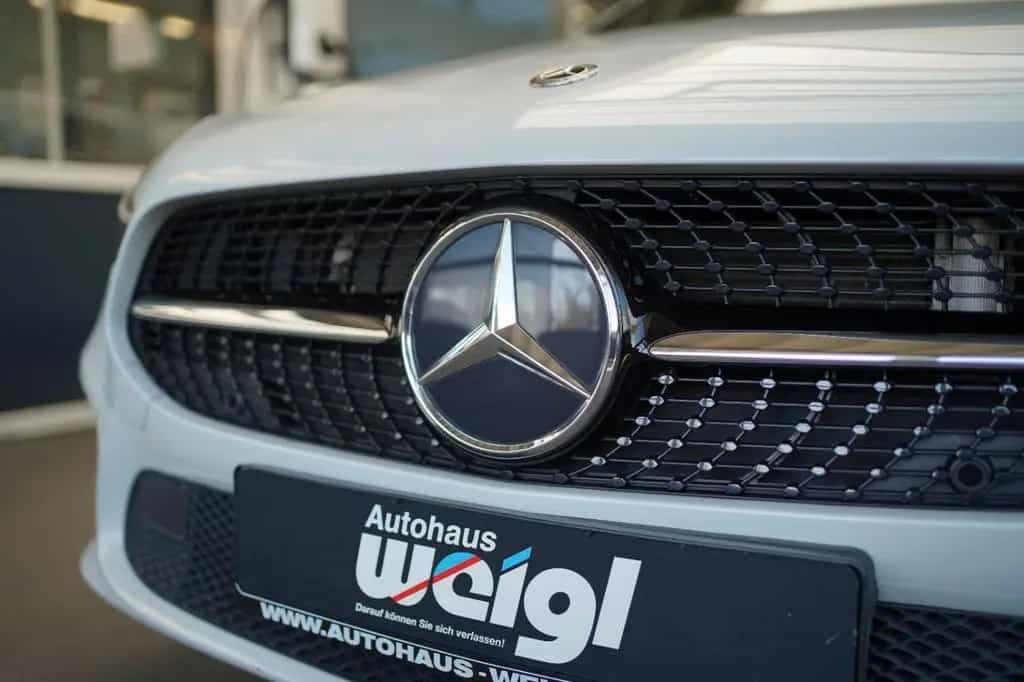 Mercedes-Benz A 180 Automat Spurhalte-&Parkassist+Navi+AHK+LED 10/2018-photo-17