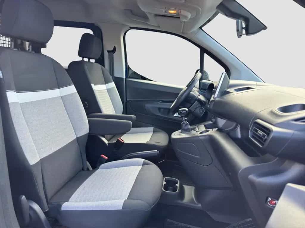 Citroën Berlingo 1.2 PureTech 110 Stop & Start Feel 8 B 02/2024-photo-14