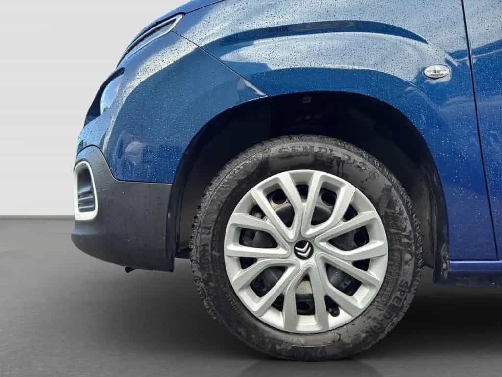 Citroën Berlingo 1.2 PureTech 110 Stop & Start Feel 8 B 02/2024-photo-17