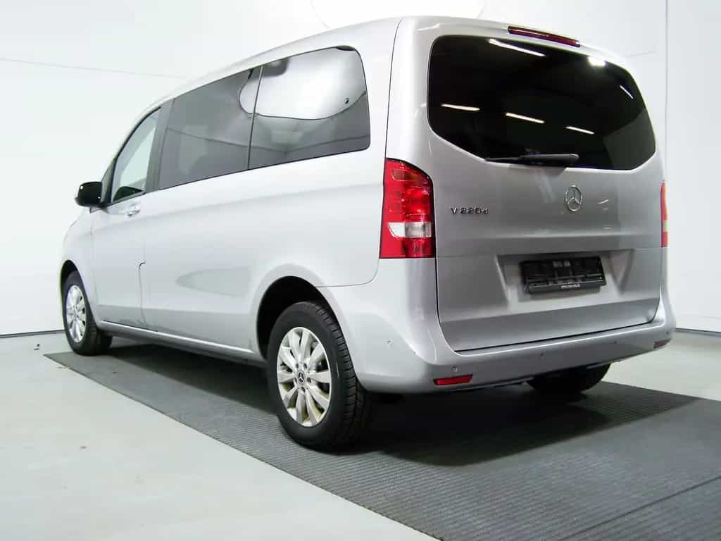 Mercedes-Benz V 220 d RISE kompakt 1.HAND+NAVI+BETT+PDC+KAM 07/2019-photo-12
